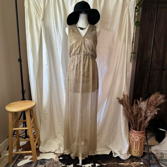 Francesca’s ✨🌙 Golden Formal Maxi Dress - Medium - Picture 1 of 8